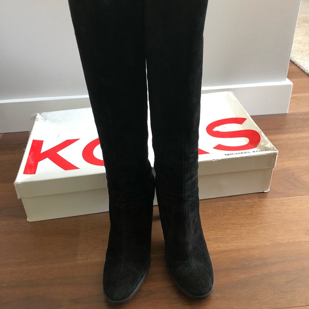 Michael Kors Floozy Black Suede Stiletto Boot - 8 - Picture 2 of 6